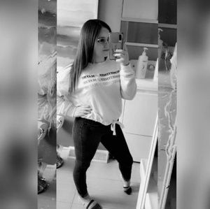 Meet your Posher, Molly